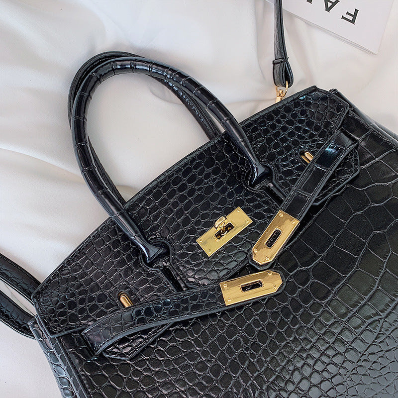 Crocodile Pattern Platinum Handbag for Women