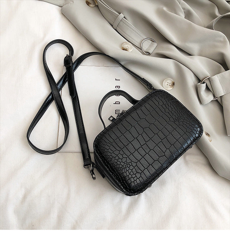 Fashion Crocodile Pattern Handbag - Retro Style
