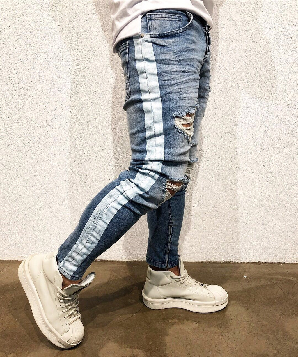 Men's Slim Fit Blue Distressed Denim Jeans
