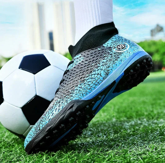 Professional Botinha Society Soccer Shoes - StrikeZone (One Pair)
