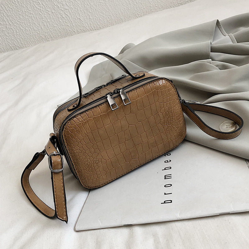 Fashion Crocodile Pattern Handbag - Retro Style