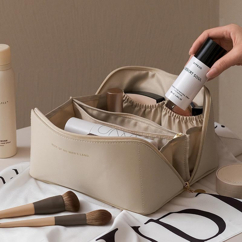 Portable Large-Capacity Travel Handbag and Makeup Bag