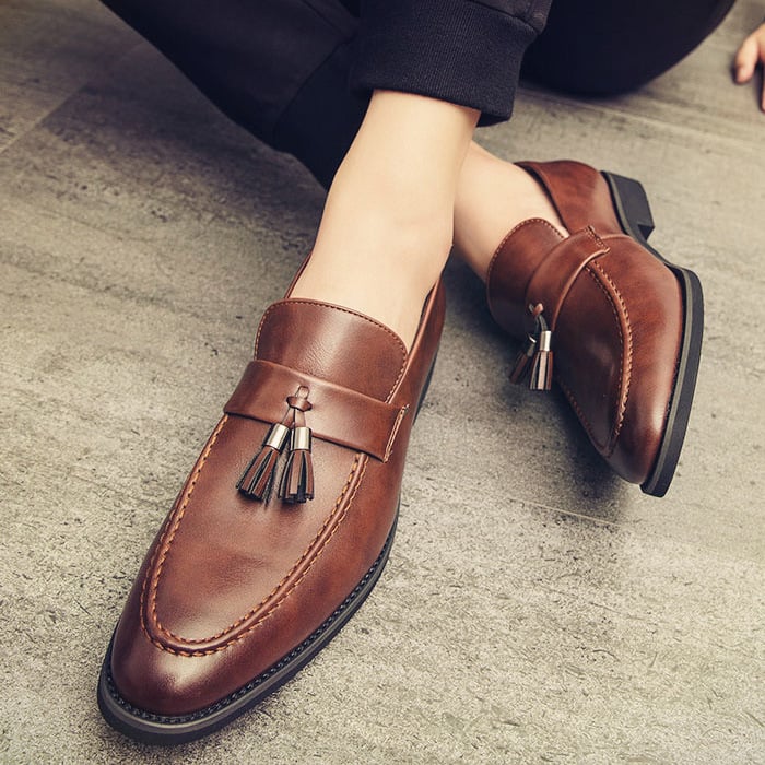 Korean Style Trendy Business Casual Leather Shoes for Men