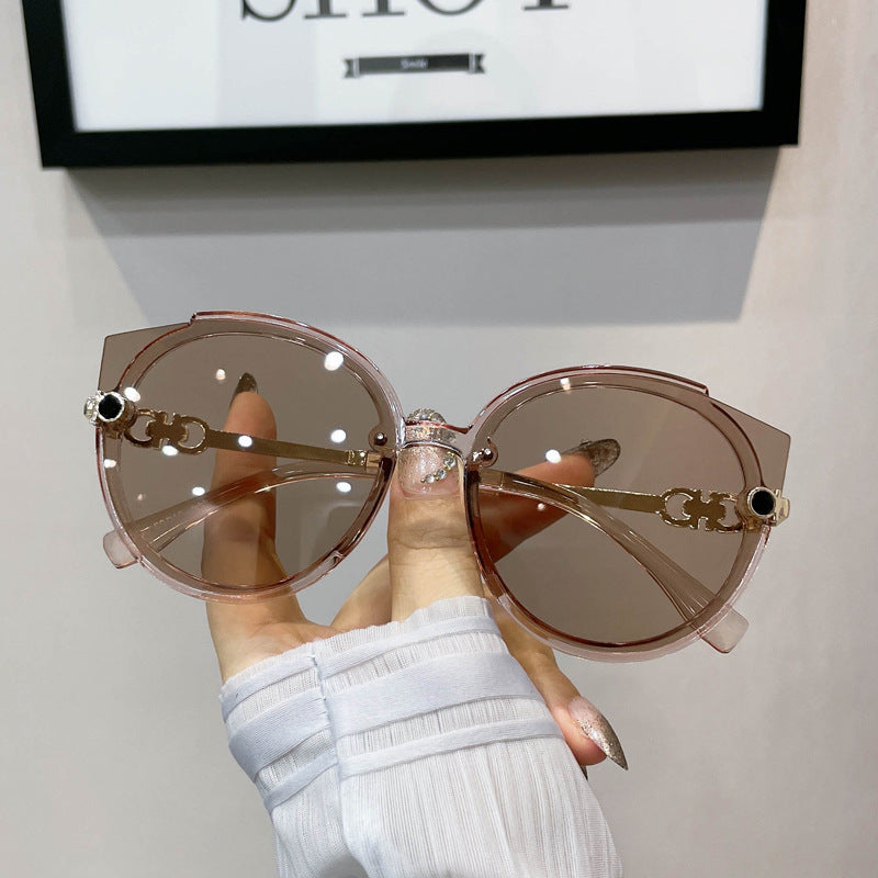 Vintage Cat Eye Round Sunglasses for Women UV400