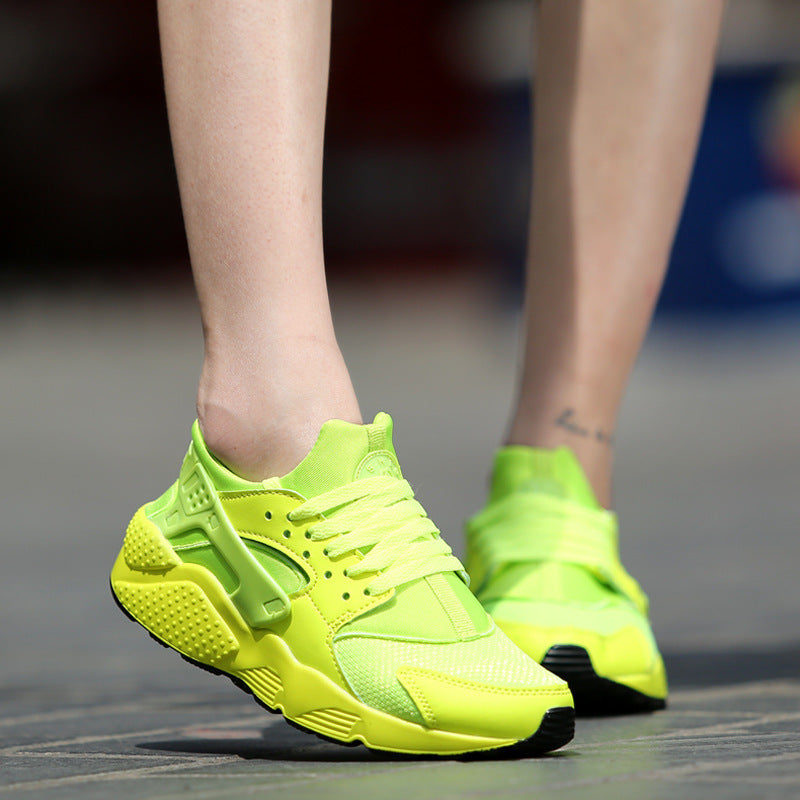 2020 Men's and Women's Breathable Casual Sneakers