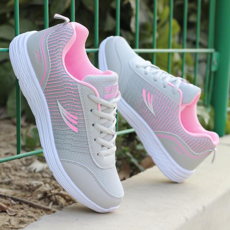 Fashionable Women's Breathable Mesh Sports Shoes