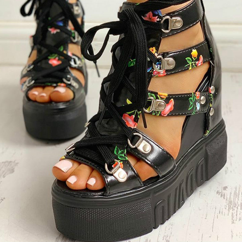 Hollow Fish Mouth Heightening Sandals for Students