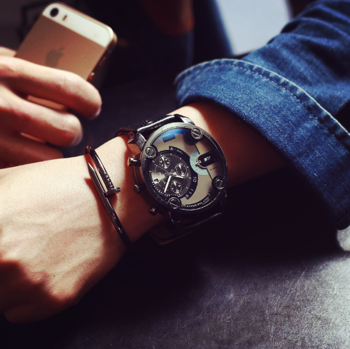 Fashion Large Dial Steel Band Quartz Watch for Men
