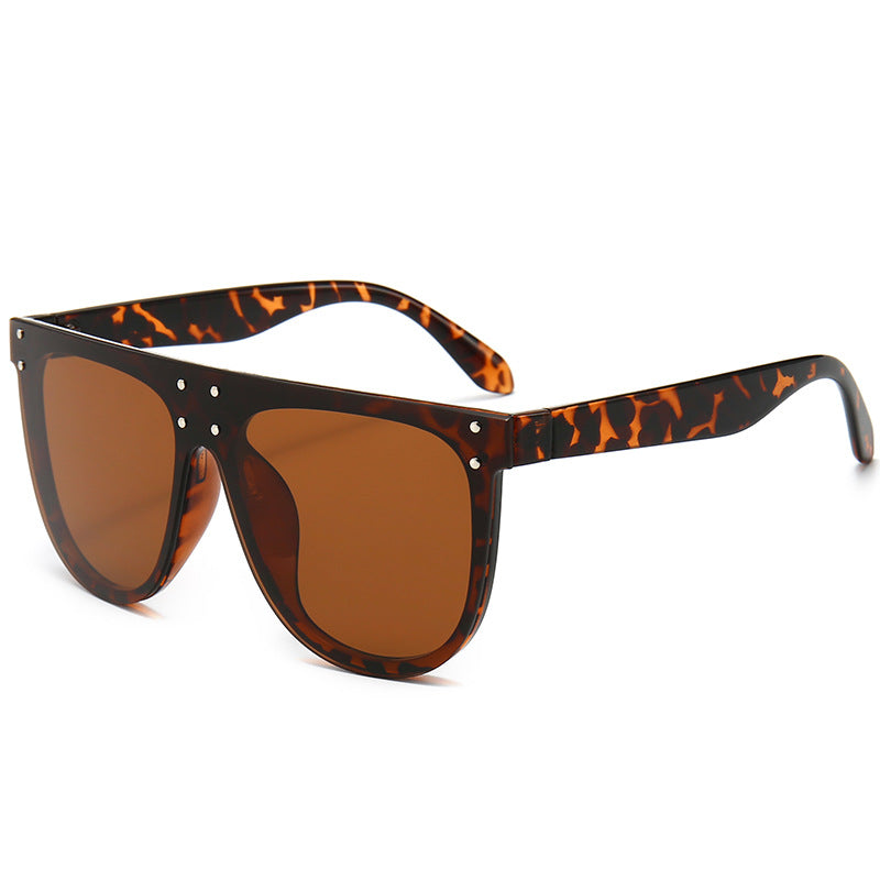 Fashionable Oversized Sunglasses for Men and Women