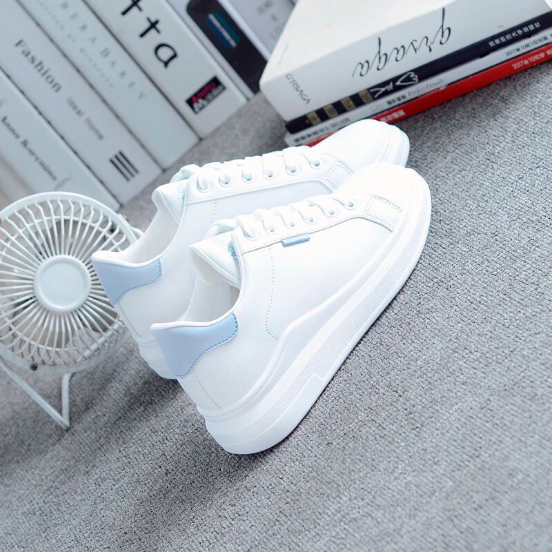 Fashionable Flat Women's Sneakers for Students (2019)