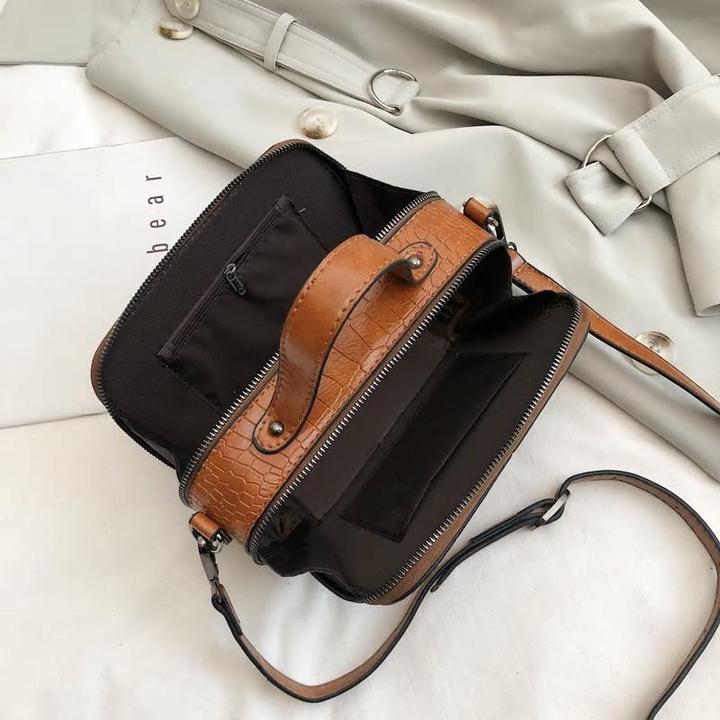 Fashion Crocodile Pattern Handbag - Retro Style