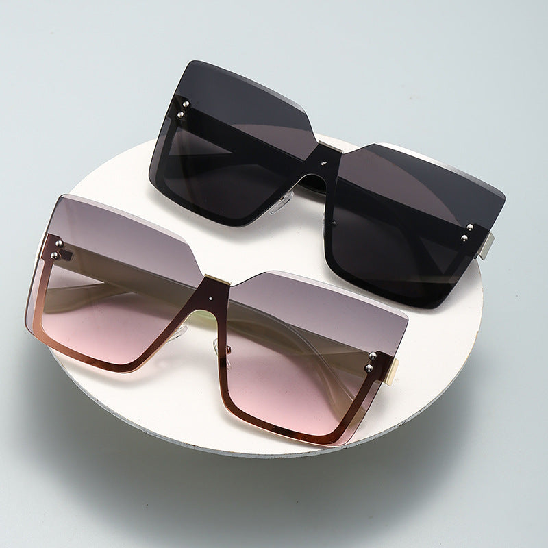 Women's Slim Half Frame Metal Sunglasses for Beach Party