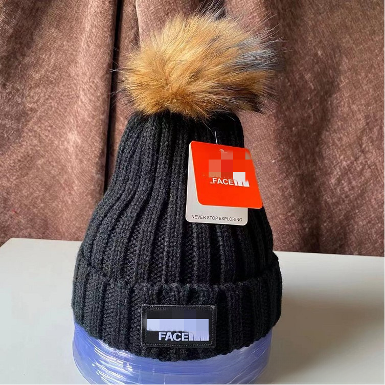 2023 New European Knit Beanie with Real Fur Pom-Pom