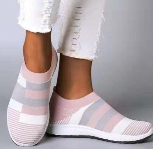 2019 New Fashionable Couple's Breathable Sports Shoes