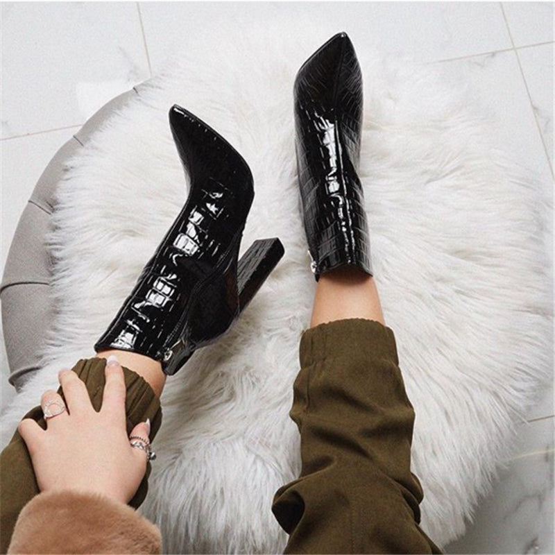 Crocodile Pattern Pointed Toe Chunky Heels