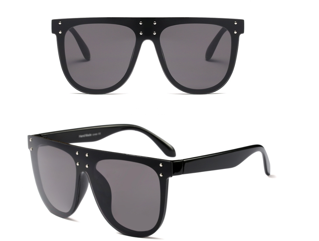 Fashionable Oversized Sunglasses for Men and Women