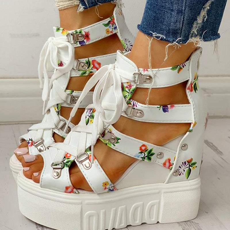 Hollow Fish Mouth Heightening Sandals for Students