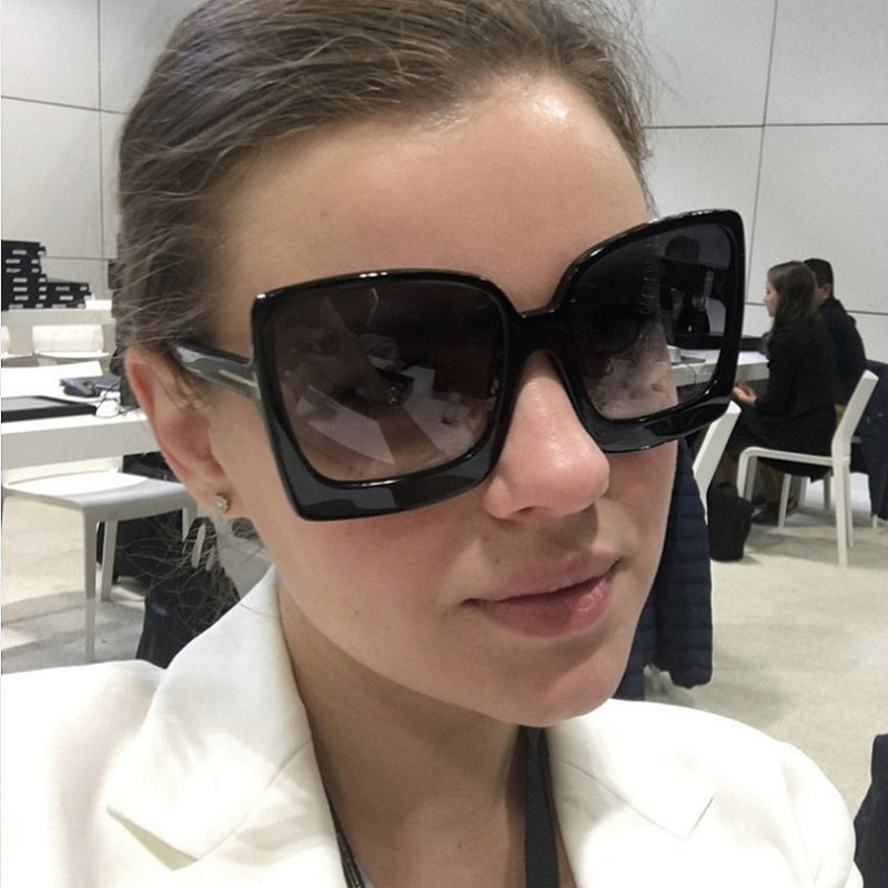Oversized Gradient Sunglasses for Women UV400 Protection