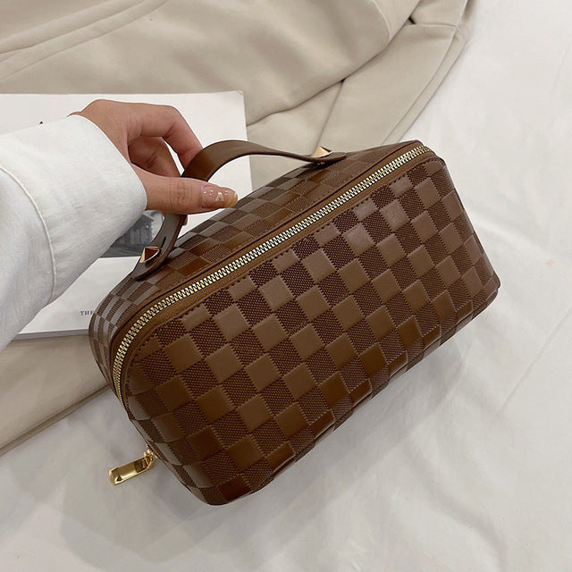 Large-Capacity Leather Makeup Bag for Travel and Toiletries