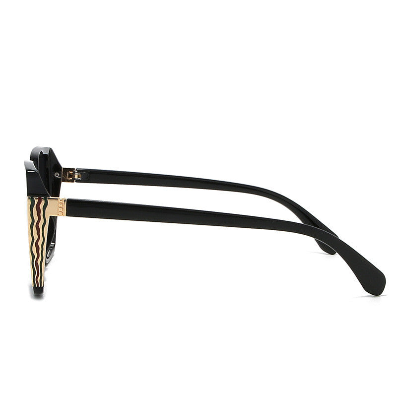 Fashionable Oversized Square Sunglasses for Women X17021