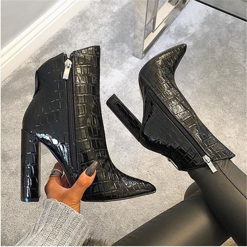 Crocodile Pattern Pointed Toe Chunky Heels