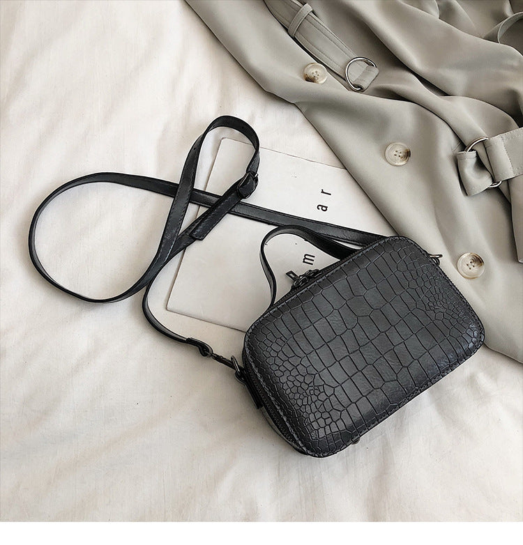 Fashion Crocodile Pattern Handbag - Retro Style