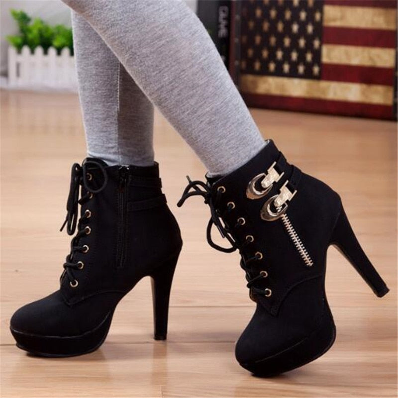 Knight Boots with Thick Waterproof Platform and High Heels