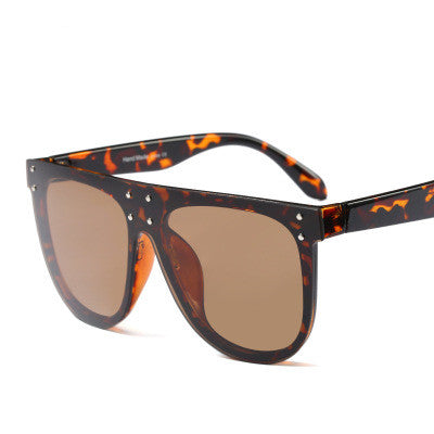 Fashionable Oversized Sunglasses for Men and Women