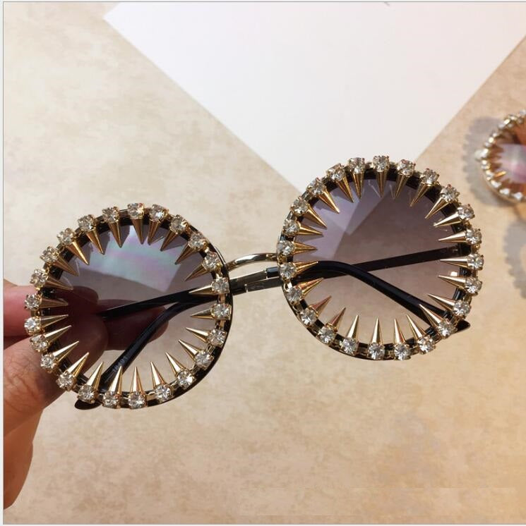 Retro Round Sunglasses for Men and Women