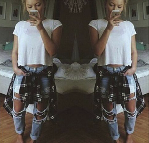 Ripped Straight Leg Loose Fit Denim Jeans