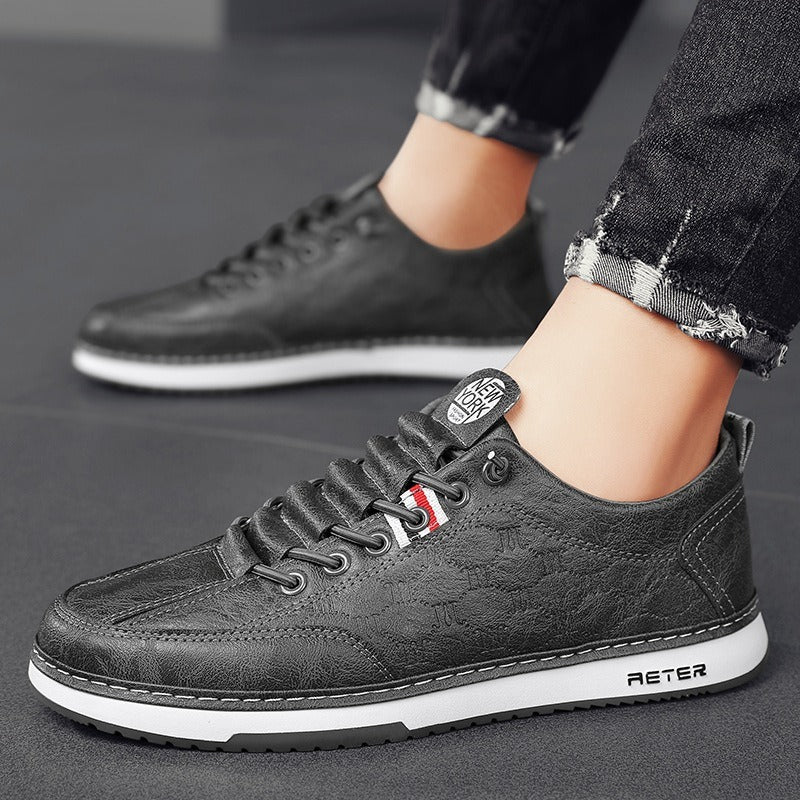 Trendy Slip-On Men's Casual Leather Sneakers for Autumn