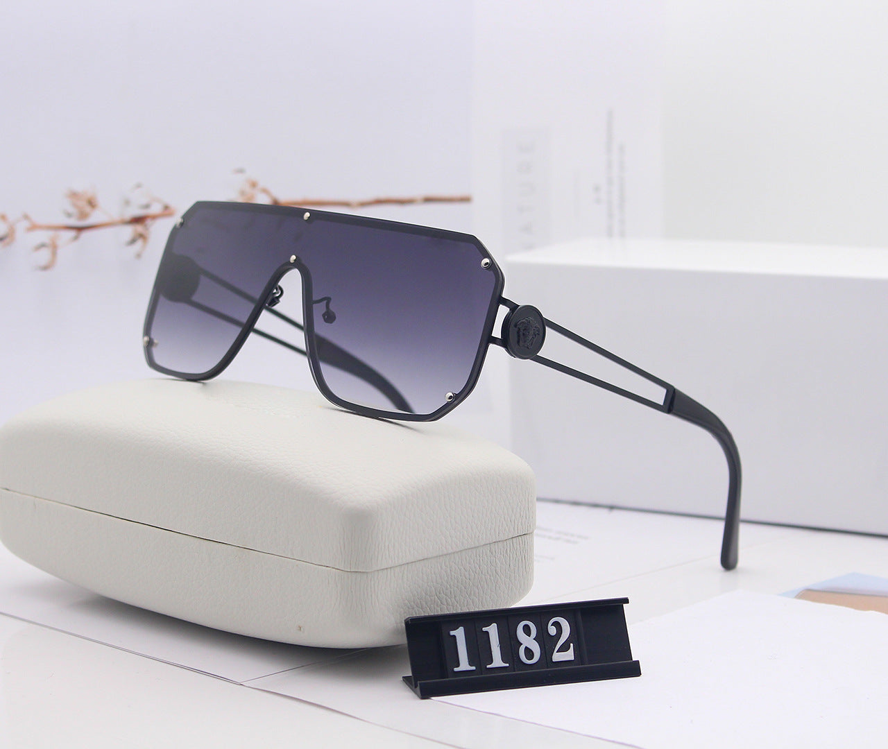 Fashionable Gradient Rimless Sunglasses for Adults