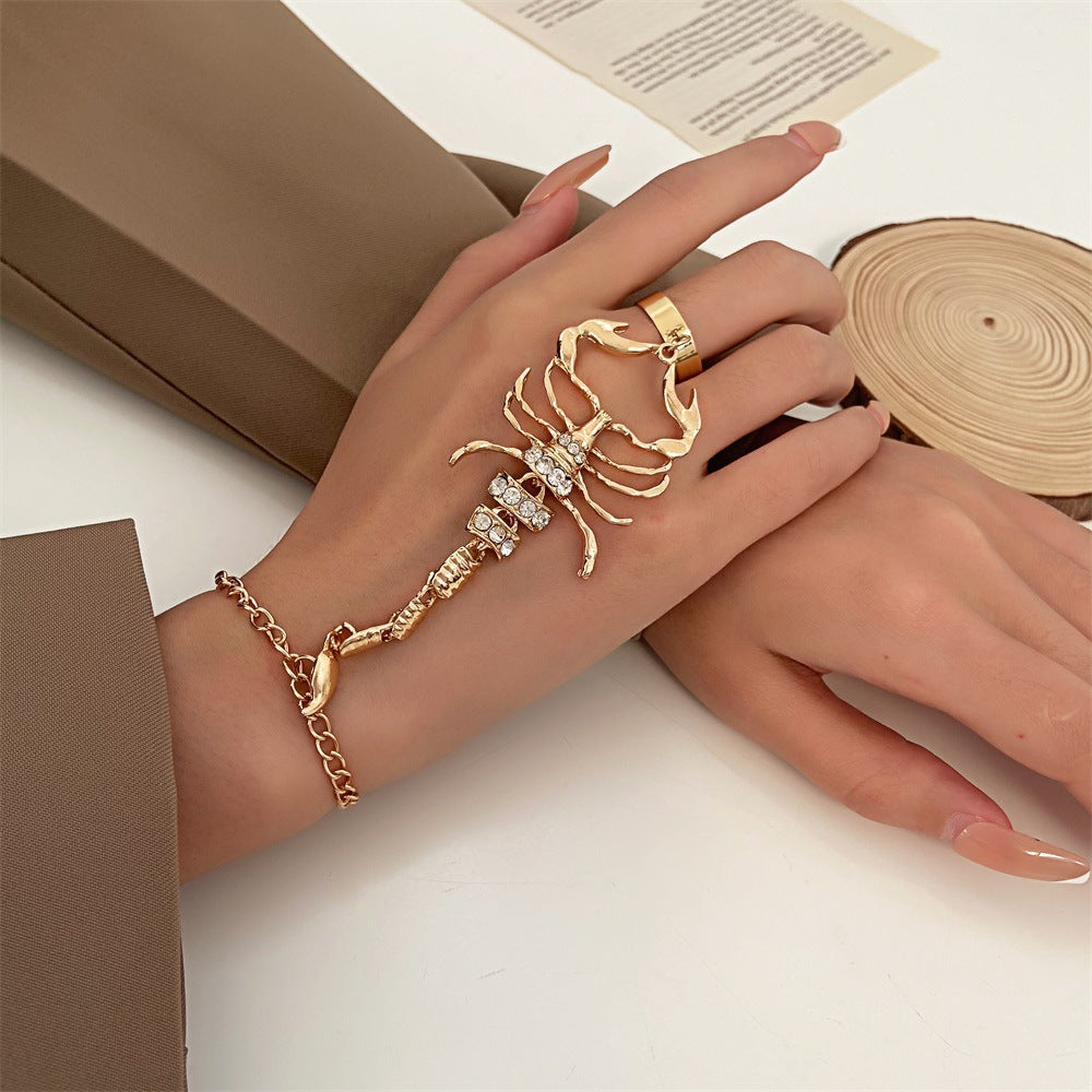 Exaggerated Scorpion Mitten Bracelet for Women